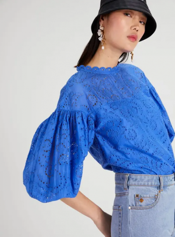 Atasan puff sleeve